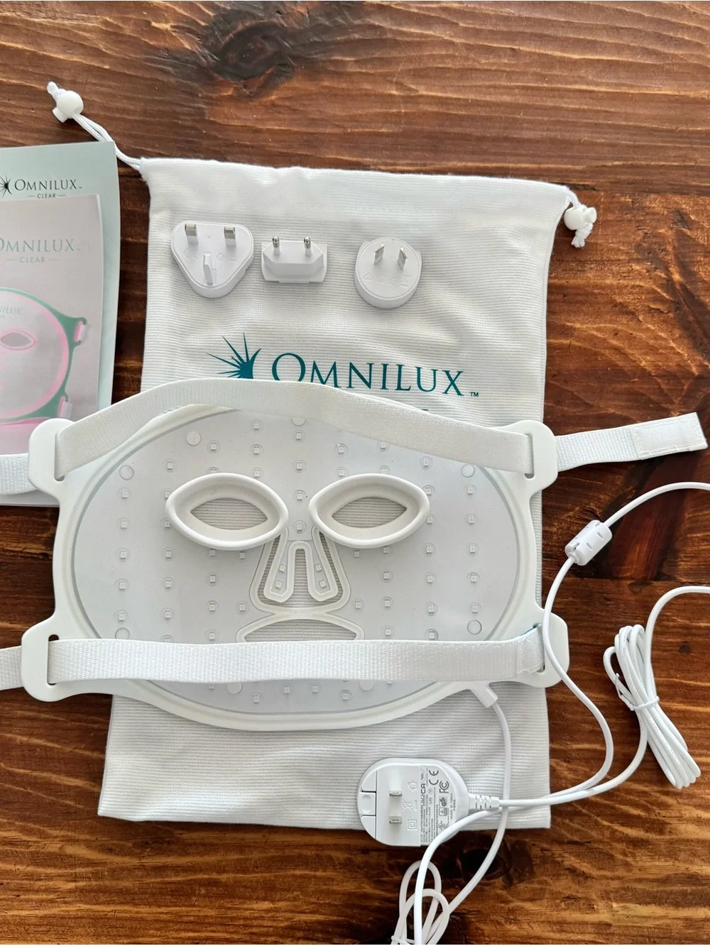EUC Omnilux Clear LED Facial Mask